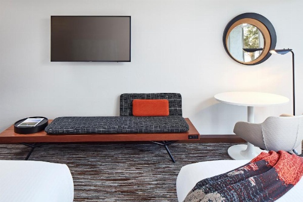 Carmel Mission Inn image 21