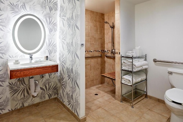 Carmel Mission Inn image 28